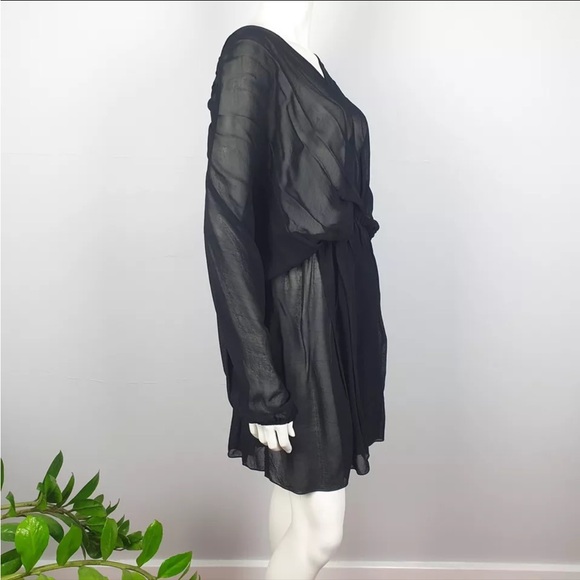 Zimmerman Size 1 (US 6) Black Sheer Short Dress Pleated V Neck Long Sleeves - Picture 5 of 7